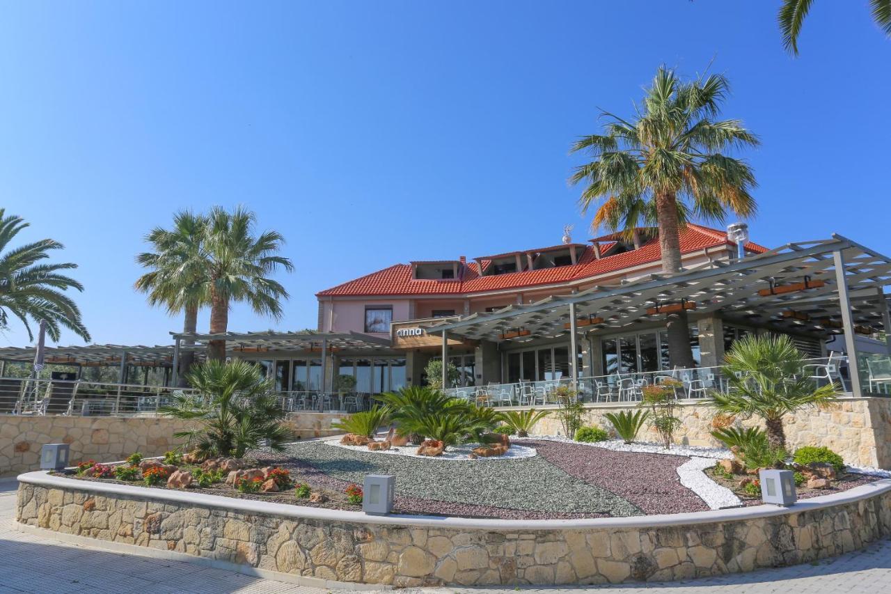 Anna Maria Paradise Pefkochori Exterior foto