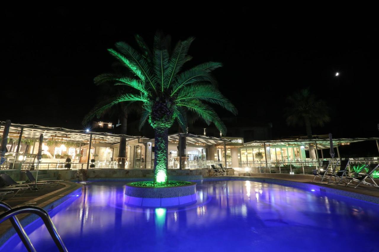 Anna Maria Paradise Pefkochori Exterior foto